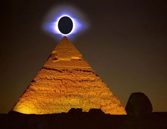 eye of horus pyramid. Pyramid Scheme : The Eye of