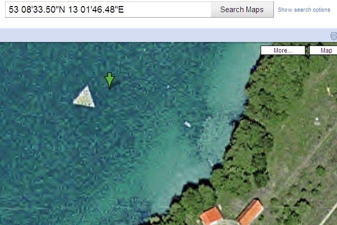 odd-triangles-spotted-on-google-maps-pictures-and-coordinates-inside