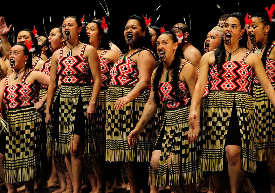 Хаки новой зеландии. Новозеландия Маори. Новозеландцы Маори. Майори племя. Майори племя новая Зеландия.